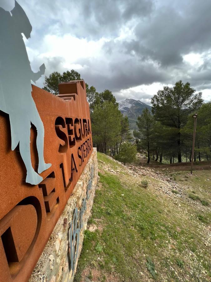 Alqueria De Segur A Apartment เซกูรา เดลา เซียร์รา ภายนอก รูปภาพ